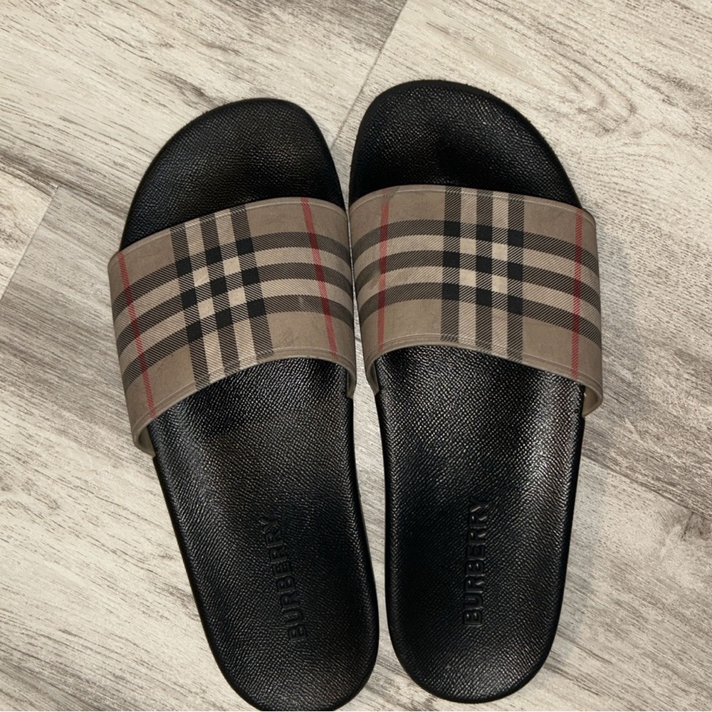 Burberry Slides